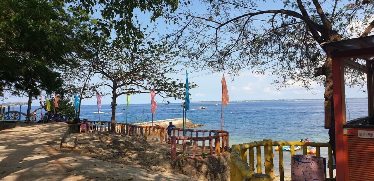 Mactan Newtown Condo With Garden And Ocean View 8Newtown Blvd 麦克坦 外观 照片