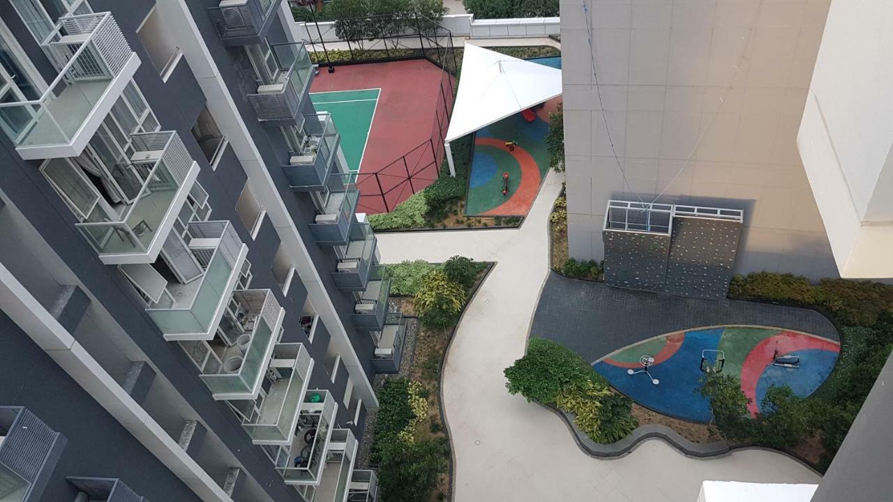 Mactan Newtown Condo With Garden And Ocean View 8Newtown Blvd 麦克坦 外观 照片