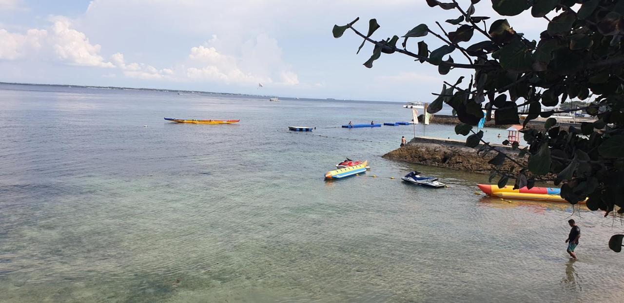 Mactan Newtown Condo With Garden And Ocean View 8Newtown Blvd 麦克坦 外观 照片