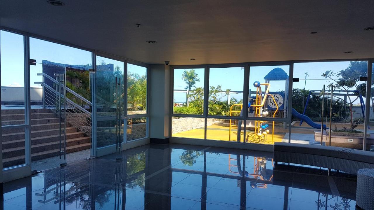 Mactan Newtown Condo With Garden And Ocean View 8Newtown Blvd 麦克坦 外观 照片